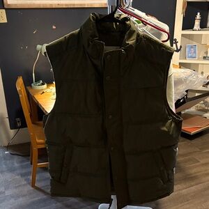 Goodfellow & Co Dark Green Puffer Vest